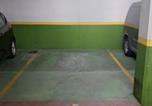 Location vacances Seville - Piso con patio privado y parking Nervión Sevilla-3
