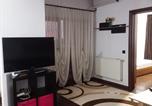 Location vacances Pantelimon - Duplex 2 Bedrooms Near Fundeni Hospital & Dragonul Roșu, Parking-4