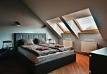 Location vacances Vilnius - Domillion New Modern Old town apt 16 ppl U2c1-3