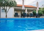 Location vacances Pojezerje - Villa Antonija-4