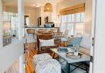 Location vacances Williamsburg - Retreat to Fairytale Cottage with Pool-3