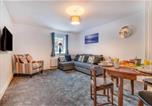 Location vacances Loftus - 1-Bedroom Serviced Apartment in Skinningrove 8-4