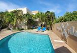 Location vacances Noord - Family Friendly home in Palm Beach 5 min to beach & Casinos-1