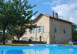 Hôtel Hagetmau - Chambres d'Hôtes Larrey-1