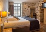 Hôtel Monceaux-sur-Dordogne - Charme et Caractère Le Turenne - Contact Hôtels-1