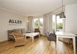 Location vacances Middelhagen - Strandhaus Mönchgut Ferienwohnung 16 mit Sauna- und Schwimmbadnutzung im Ahoi Sellin-4