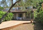 Location vacances Ramatuelle - Mas rénové 2 chambres avec piscine à 1km de la plage de Gigaro - Fr-1-726-13-1