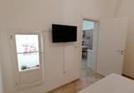 Location vacances  Province de Brindisi - Elisea House Mario Pagano-2