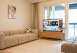 Location vacances Kirkkonummi - Renovated family apartment, close to public transport-1