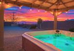 Location vacances Needles - 2 Homes Next Door - New 25x40 Boat-Rv Pad-1