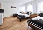 Location vacances Nuremberg - Lemon Suites 1,Apartment im Künstlerviertel - Nähe Innenstadt und Ubahn, 2 Zimmer, 3 Einzelbetten und ein Doppelbett-1