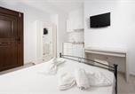 Location vacances Νάξος - Economy Quadruple Room Dpan Saint George Naxos-3