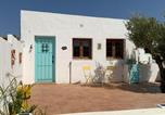 Location vacances  Alméria - Quality Rustic Retreat in Tabernas Countryside-1