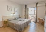 Hôtel Cadix - Hotel Tres Jotas Conil-1