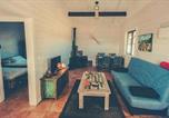 Location vacances Cañamero - Welcoming house with mountain view in Cañamero-2