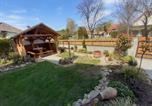 Location vacances Tihany - Estike nyaraló merevfalú kerti medencével-3