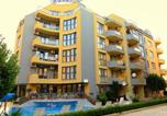 Hôtel Несебър - Aquaria Holiday Apartments-1