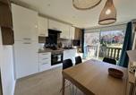 Location vacances Arâches-la-Frasse - Appartement 2 pièces 4 pers terrasse parking Les Carroz d'Arâches - Fr-1-572-293-4