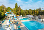Camping avec Piscine Coutures - Domaine de la Brèche-1