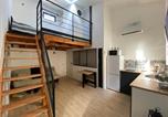 Location vacances Villeneuve-lès-Béziers - Grand studio contemporain avec mezzanine-1