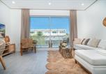 Location vacances West Bay - Luxury 1 bed apartment near Seven Mile Beach at The Grove - Villa Zen-1