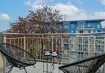 Location vacances Świnoujście - Świnoujście Studio with Balcony Trentowskiego by Noclegi Renters-2