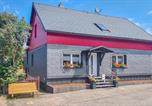 Location vacances Neuhaus am Rennweg - Nice Home In Neuhaus A,r, Ot Steinh-1