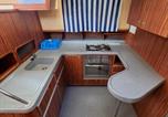 Hôtel Combrée - Séjour vintage sur pénichette à quai - 3 cabines/7 pers. - Api-1-46-22-4