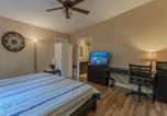 Location vacances Milpitas - King room,King bed, private entry, ensuite bath and kitchen-3