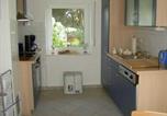 Location vacances Fuhlendorf - Ferienhaus Boddenkieker-2