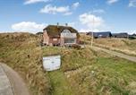 Location vacances Søndervig - Charming Holiday Home With Outdoor Hot Tub, In The Center Of Søndervig And Only 230 Meters From The North Sea-1