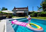 Location vacances Bossée - Gîte Les Raudières 3 étoiles - Piscine et Spa-2
