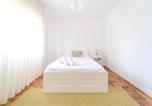 Location vacances  La sanctuaire du Bom Jesus  - Urban Moura Flat by House and People-2