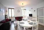 Location vacances Le Mont-Dore - Bel Appartement T3 avec Wifi et Parking, Résidence de Standing, 300m des Thermes au Mont-Dore - Fr-1-608-87-1