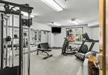 Location vacances Banff - Mountain Views Balcony and Free Parking-3