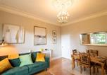 Location vacances Ponteland - Cosy Flat in the Heart of Jesmond - Pass the Keys-2
