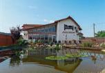 Hôtel Eger - Megnyugtat-lak Apartmanház-1