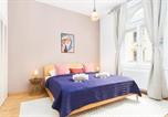 Location vacances Průhonice - Prague Days - Eclectic Apartment in Trendy Area-1
