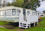 Location vacances Clacton-on-Sea - Static Caravan Sleeps 8 with Indoor Pool-1