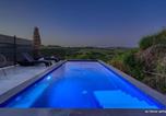 Location vacances  Nahariya - סוויטות שגית-1