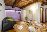 Location vacances Montieri - 1 Bedroom Nice Apartment In Prata-3