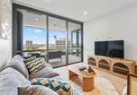 Location vacances Toowong - Modern 2br Apartment on Coronation Drive, Toowong-4