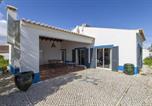 Location vacances Budens - D13 - Eiras Velhas Holiday House in Almádena-3