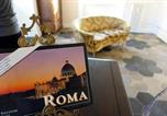 Location vacances Latium - La Rosa del Vaticano Luxury Apartment-1