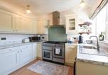 Location vacances Portsmouth - Air Maison - A Charming Stay in the Heart of Cosham-4