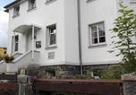 Location vacances Neuhaus am Rennweg - Ferienhaus im Thüringer Wald mit Grill und Garten-2