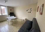 Location vacances  Vienne - Appartement moderne T2 avec Wi-Fi en centre-ville, à proximité des Thermes de La Roche-Posay - Fr-1-541-78-4