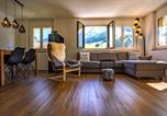 Location vacances Kandergrund - Chuenislodge1 - Traum Panorama - Balkon - Tiefgarage-1