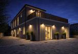 Location vacances  Province de Ravenne - Le Onde Residence-1
