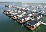 Hôtel Greifswald - Schwimmende Häuser im Baltic Sea Resort-1